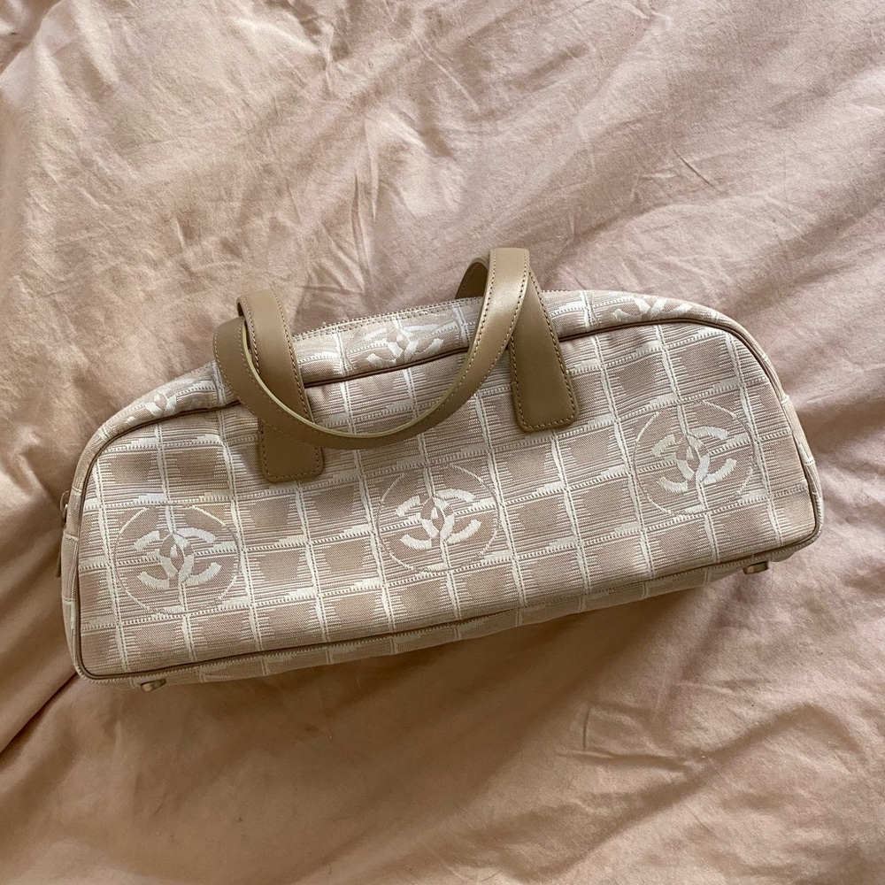 Vintage Chanel travel ligne bowling bag